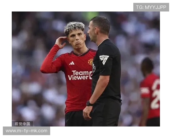 终场哨响，瓜迪奥拉无奈面对裁判争议判罚